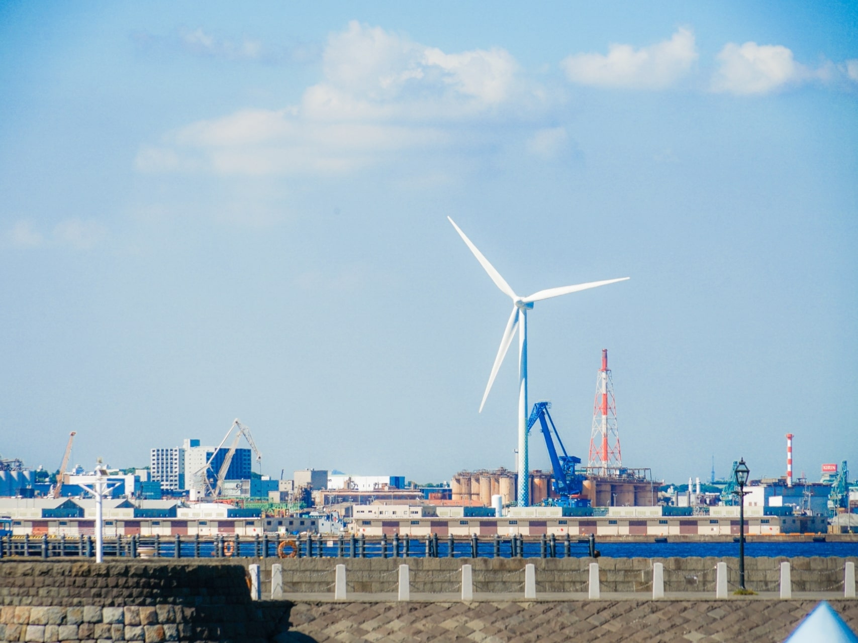 横浜市風力発電所「ハマウイング」