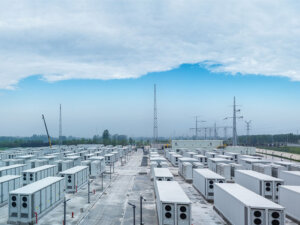2027年以降の電力ビジネスに必要な「FIP転+蓄電池」という考え方｜電力支援廃止後に注力すべき3つの成長分野①